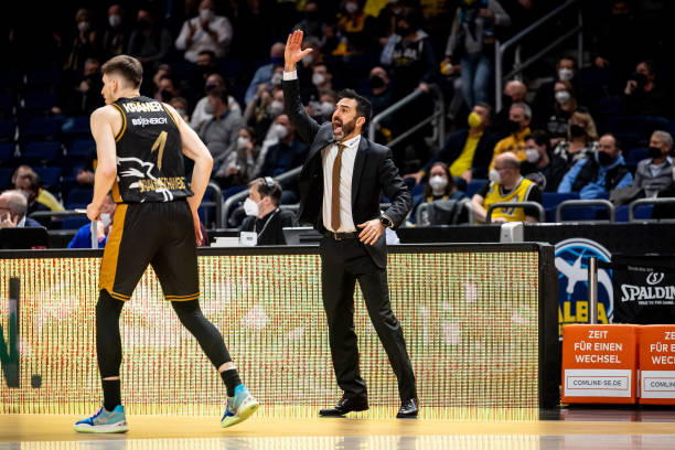 联赛冠军基 联赛冠军基